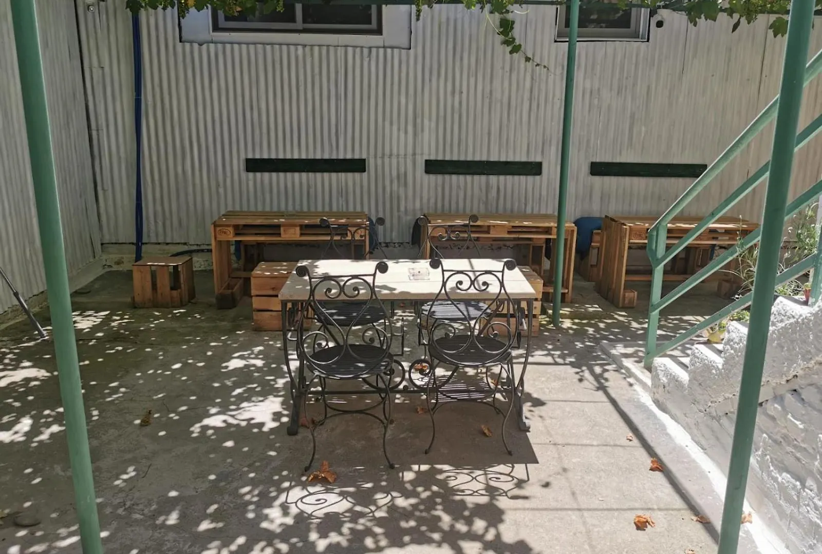 Gm Tirana Hostel Albania
