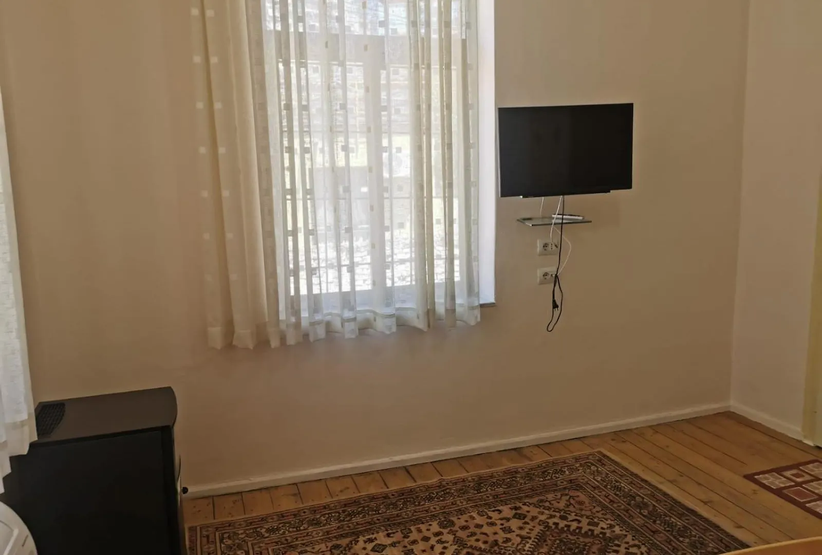Gm Tirana Hostel