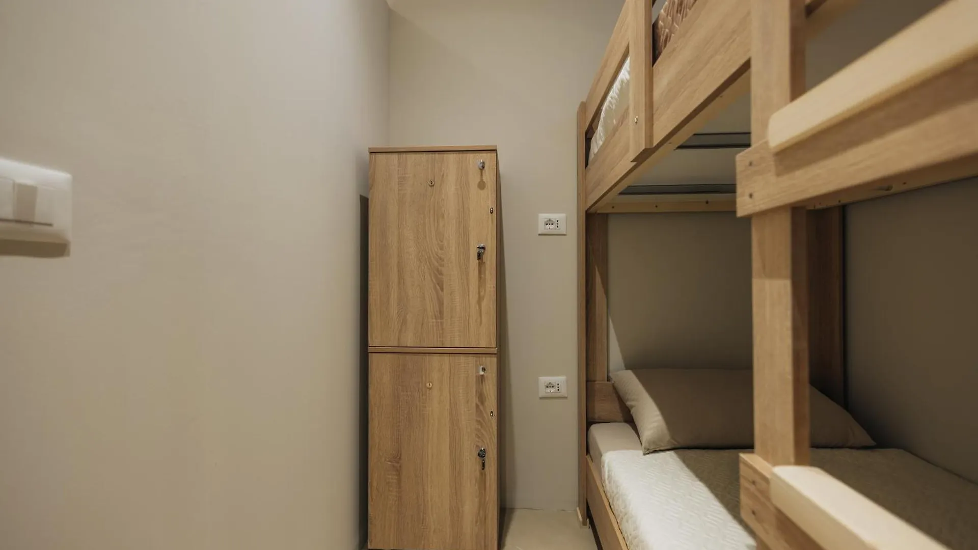 Gm Tirana Hostel
