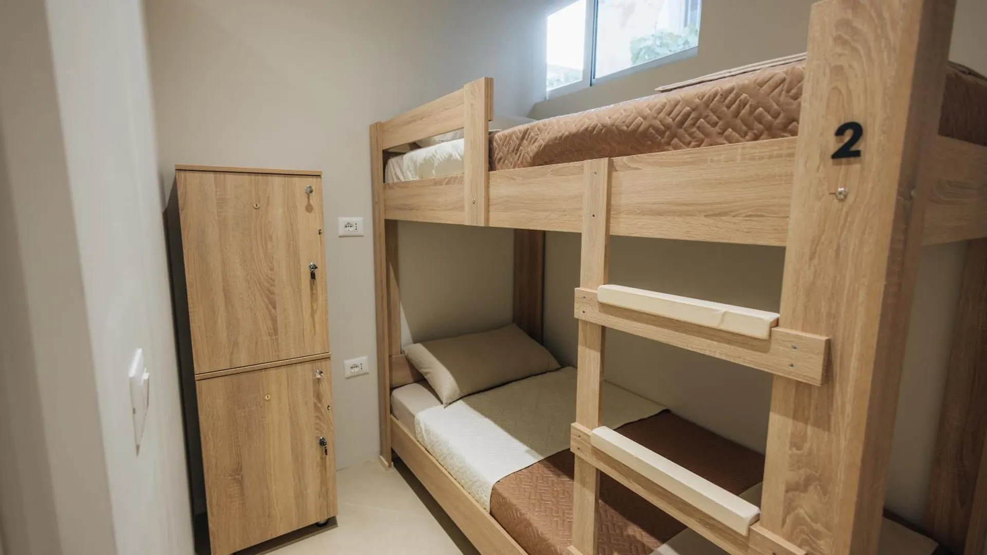 Gm Tirana Hostel