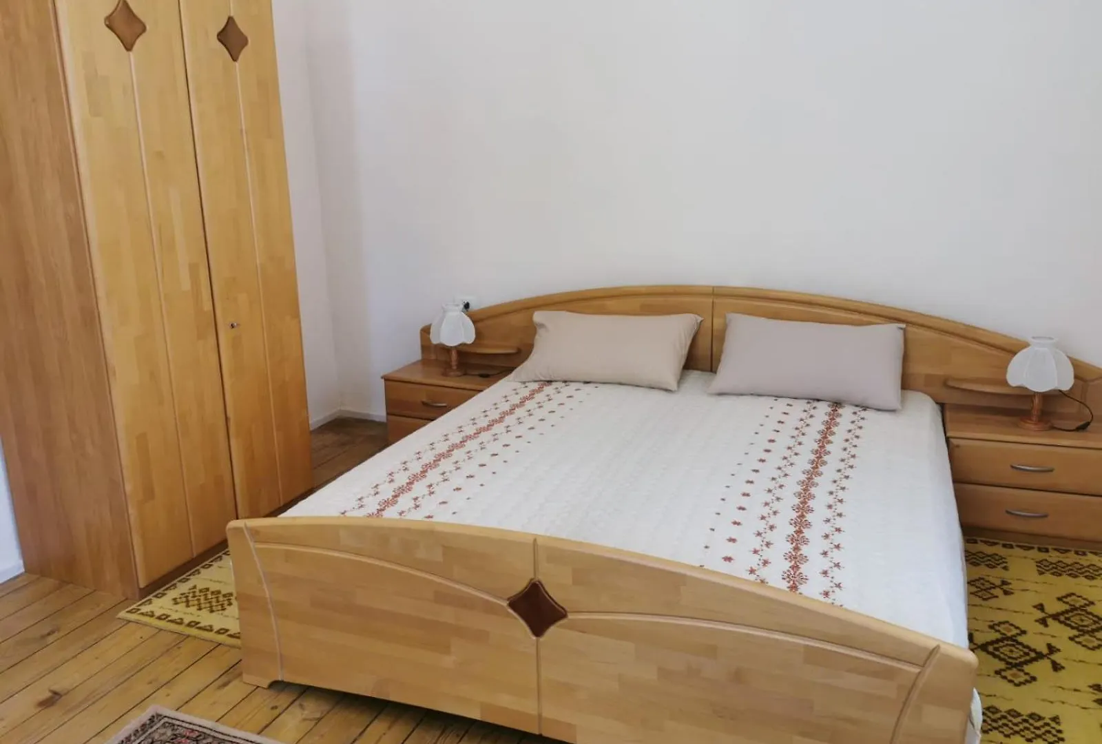 Gm Tirana Hostel