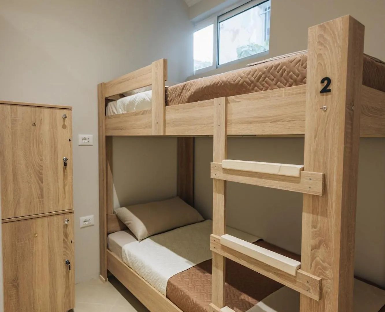 Gm Tirana Hostel Albania
